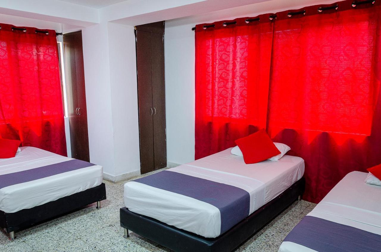 Hotel Jc 43 Μεντεγίν Εξωτερικό φωτογραφία