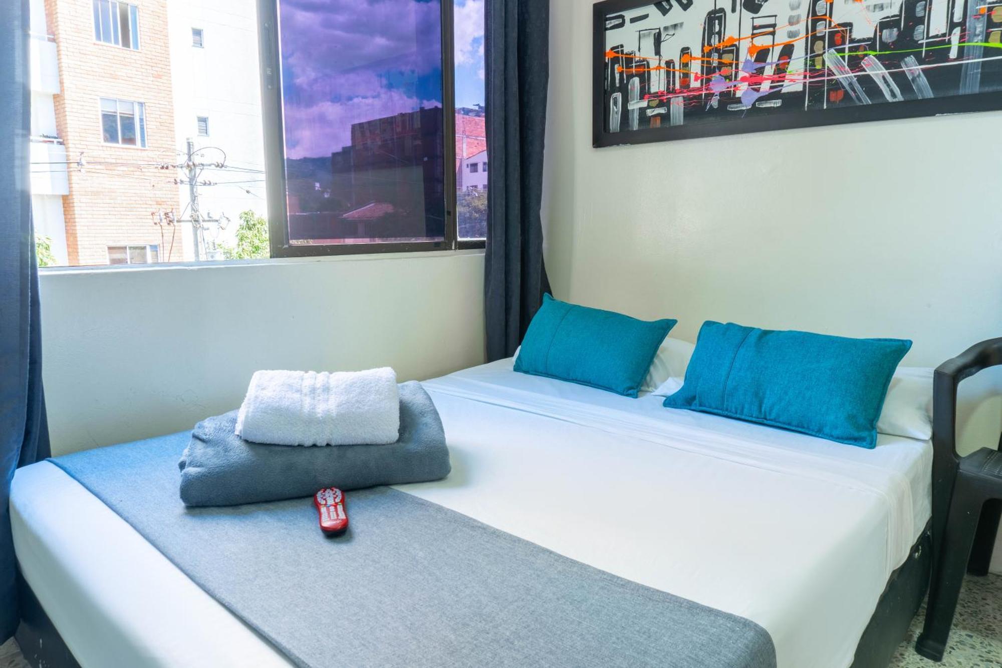 Hotel Jc 43 Μεντεγίν Εξωτερικό φωτογραφία