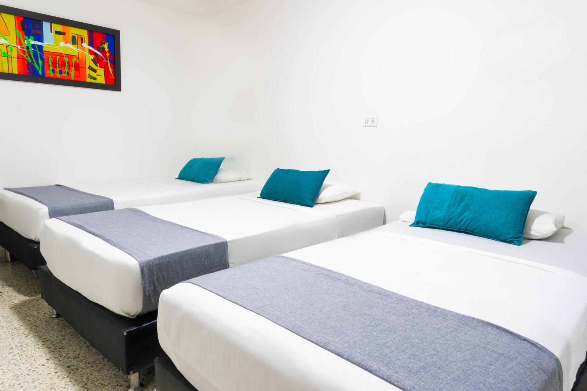 Hotel Jc 43 Μεντεγίν Εξωτερικό φωτογραφία