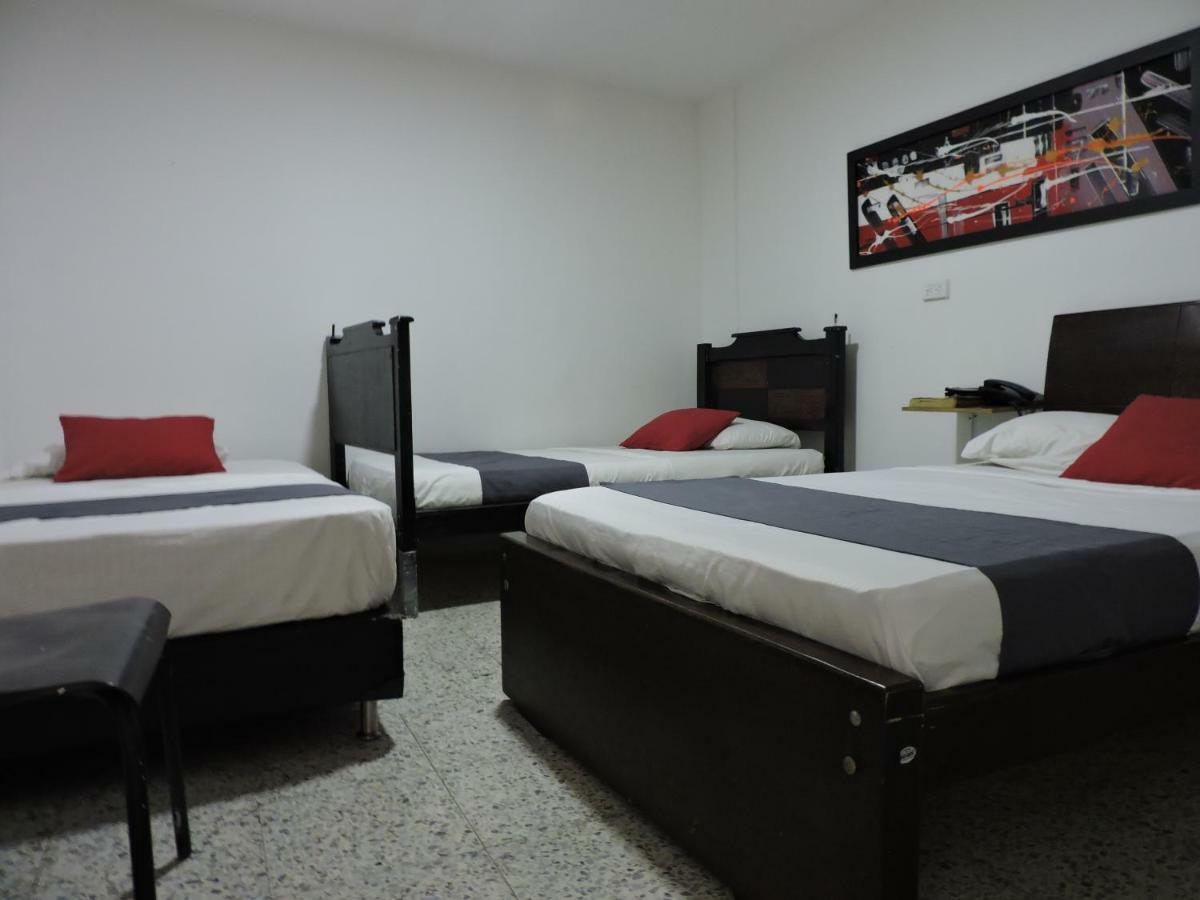 Hotel Jc 43 Μεντεγίν Εξωτερικό φωτογραφία