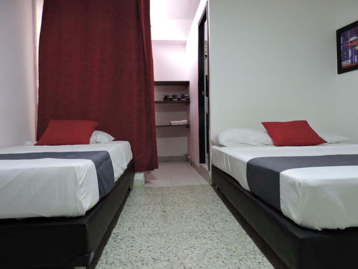 Hotel Jc 43 Μεντεγίν Εξωτερικό φωτογραφία