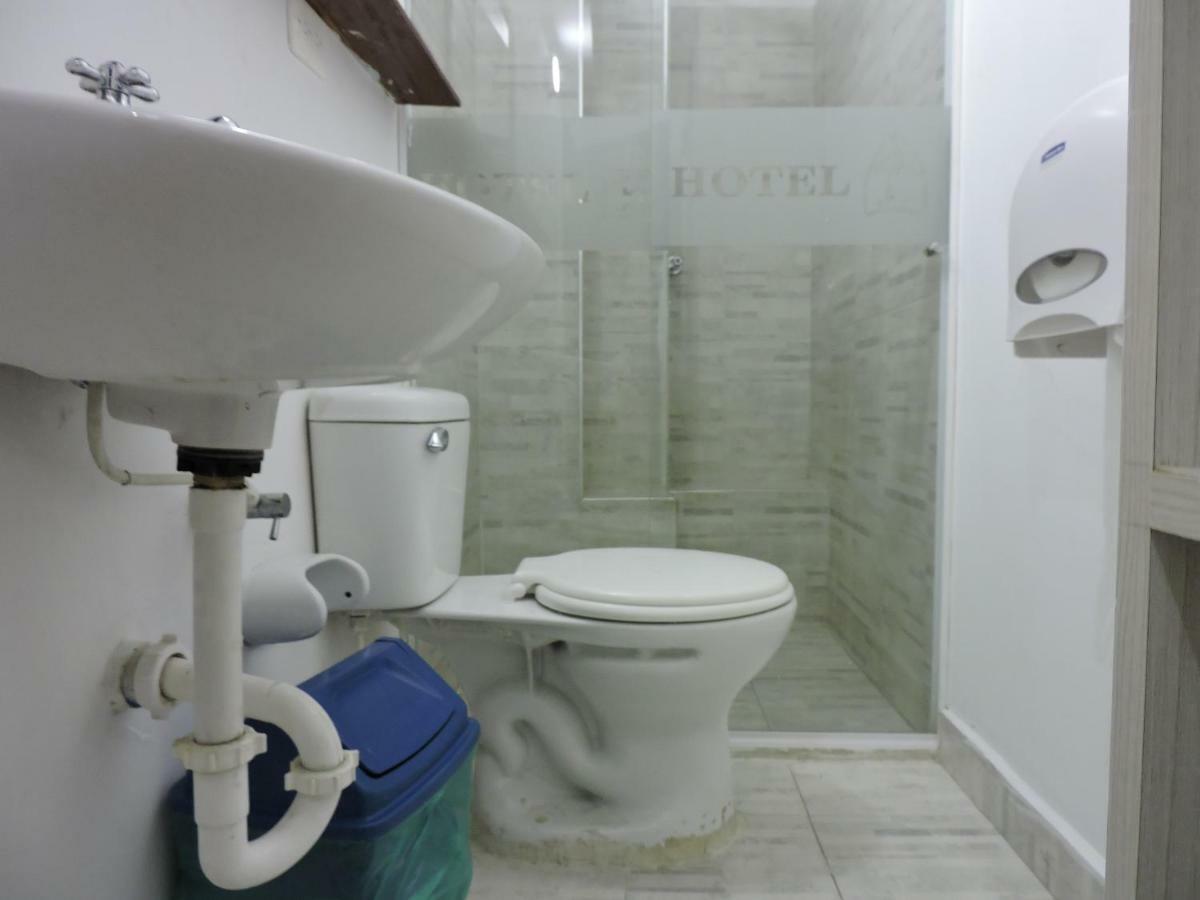 Hotel Jc 43 Μεντεγίν Εξωτερικό φωτογραφία